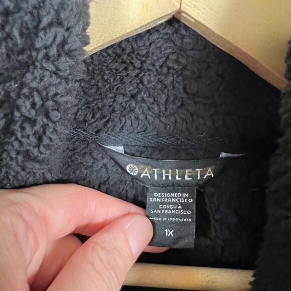 Athleta Tugga Sherpa Fleece Jacket Size 1X Black Bomber Athletic Travel Active - Picture 4 of 12